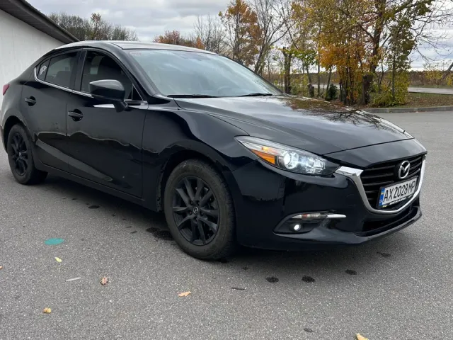 Mazda 3 - фото 3