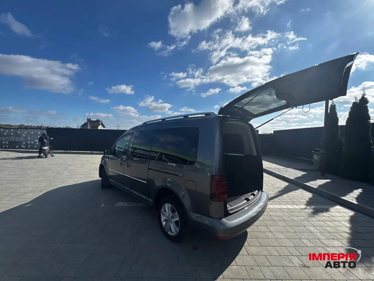 Volkswagen Caddy - фото 32