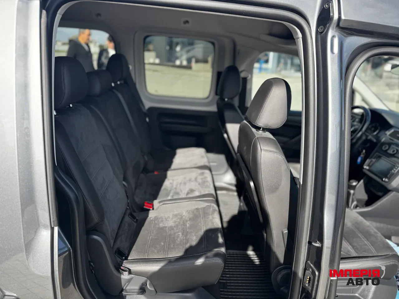 Volkswagen Caddy - фото 17