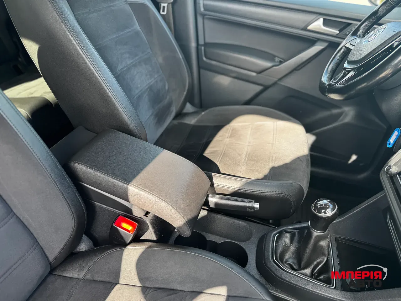 Volkswagen Caddy - фото 25