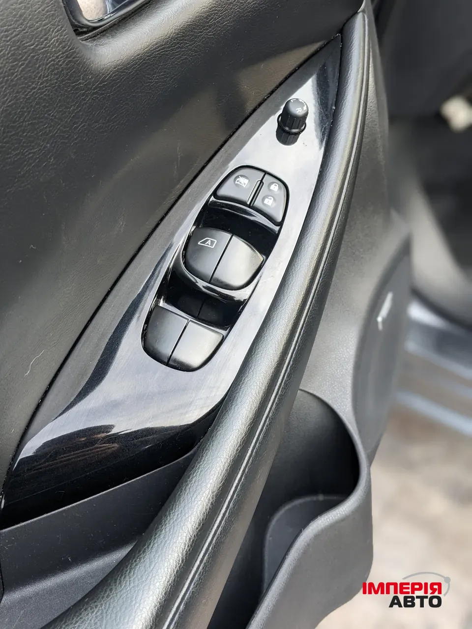 Nissan Leaf - фото 20