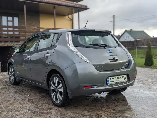 Nissan Leaf - фото 4