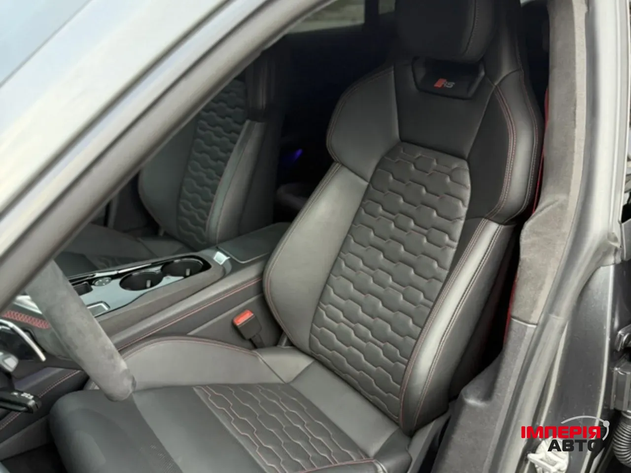 Audi RS e-tron GT - фото 3