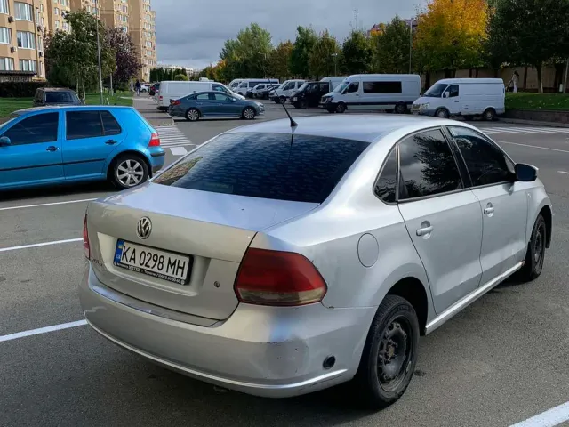 Volkswagen Polo - фото 5