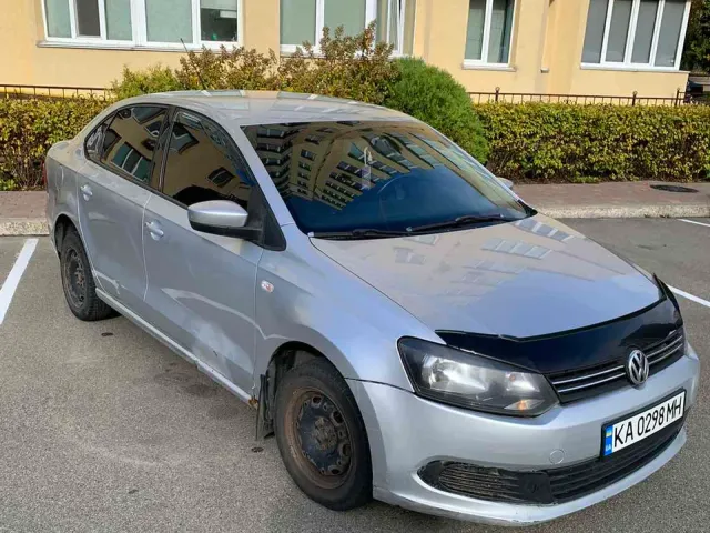 Volkswagen Polo - фото 3