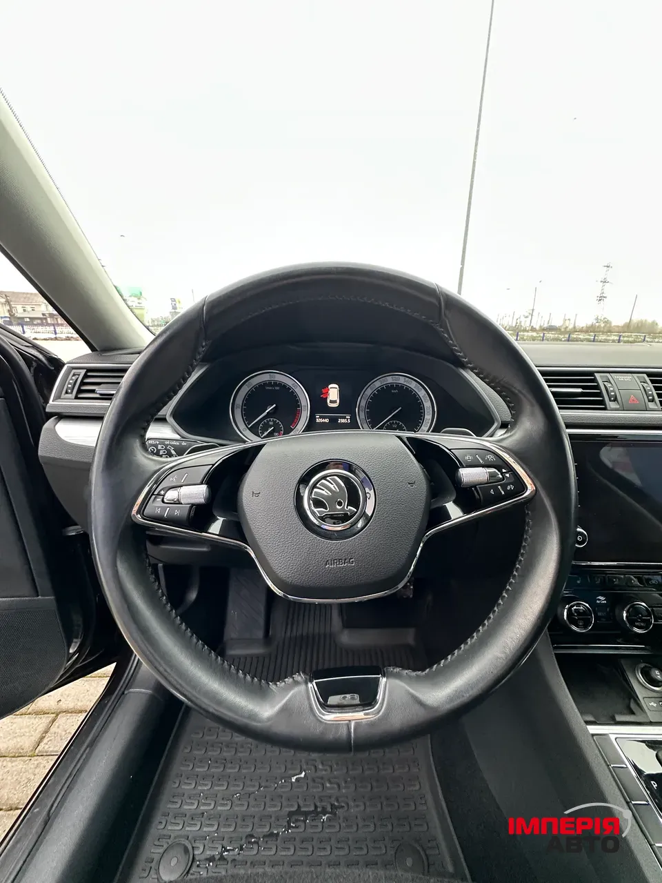 Skoda Superb - фото 24