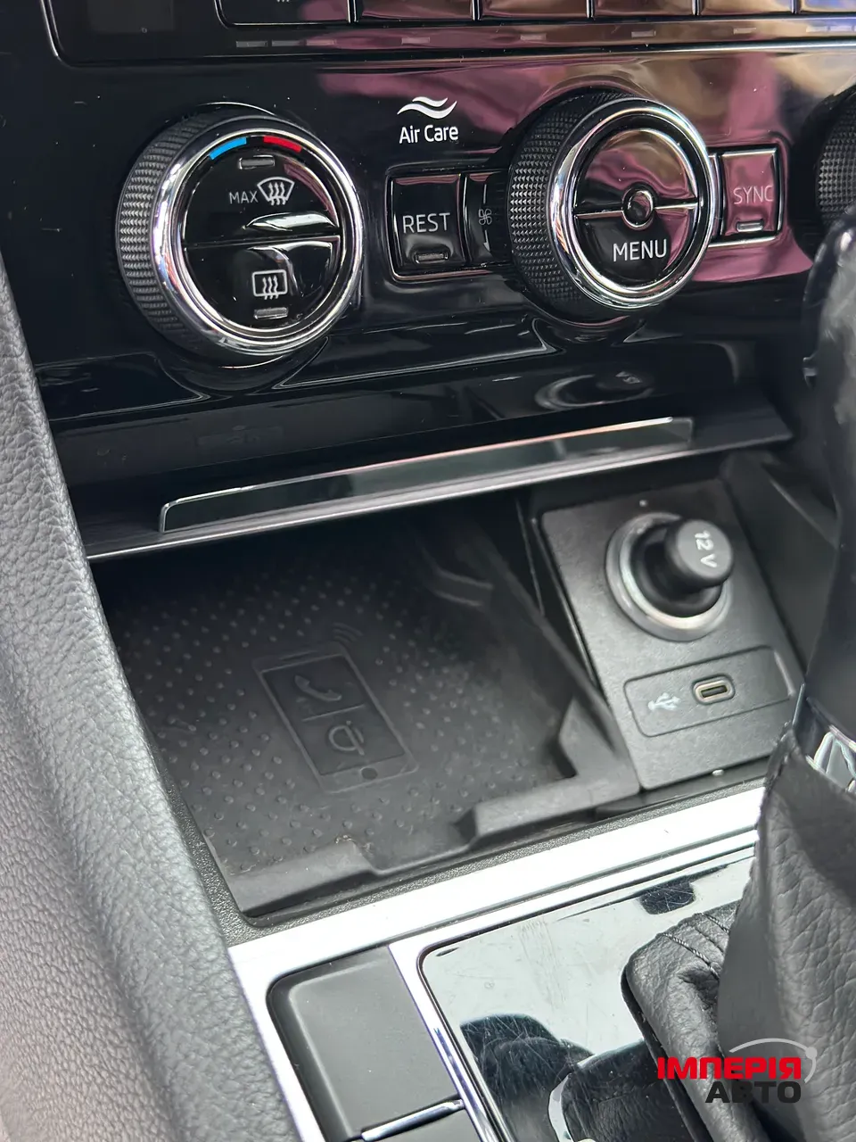 Skoda Superb - фото 10