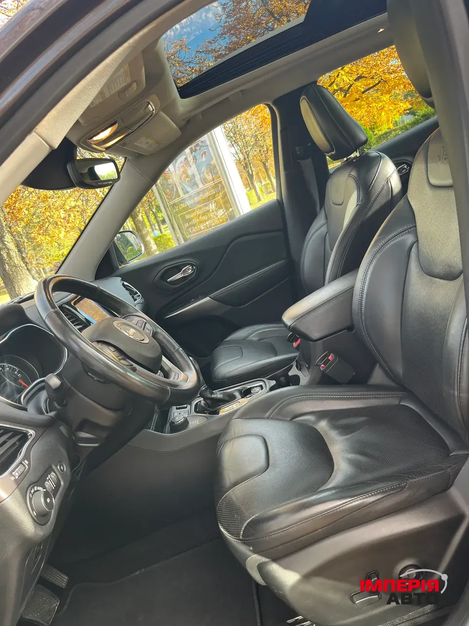 Jeep Cherokee - фото 19