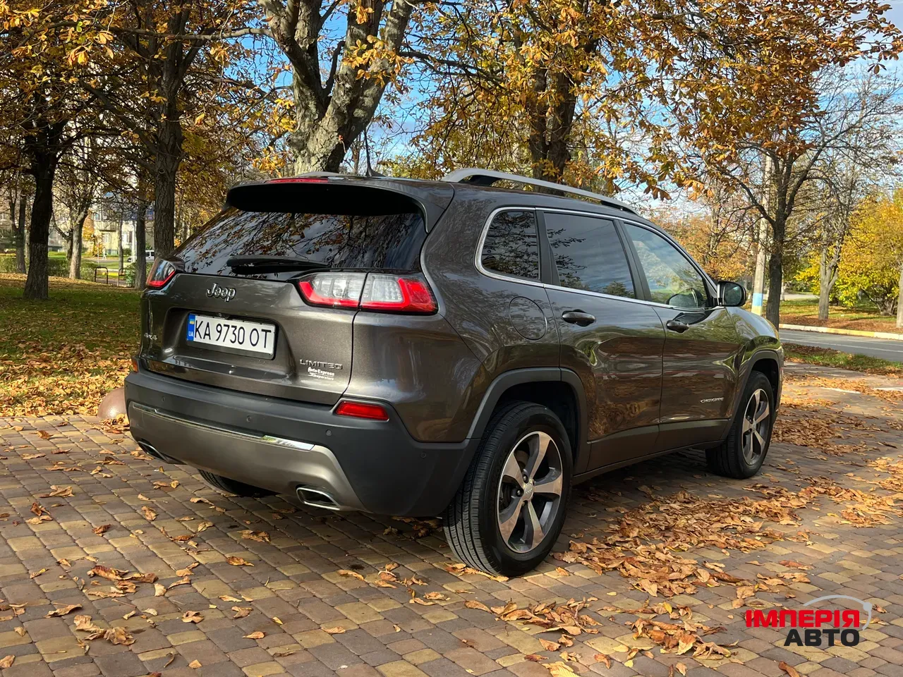 Jeep Cherokee - фото 51