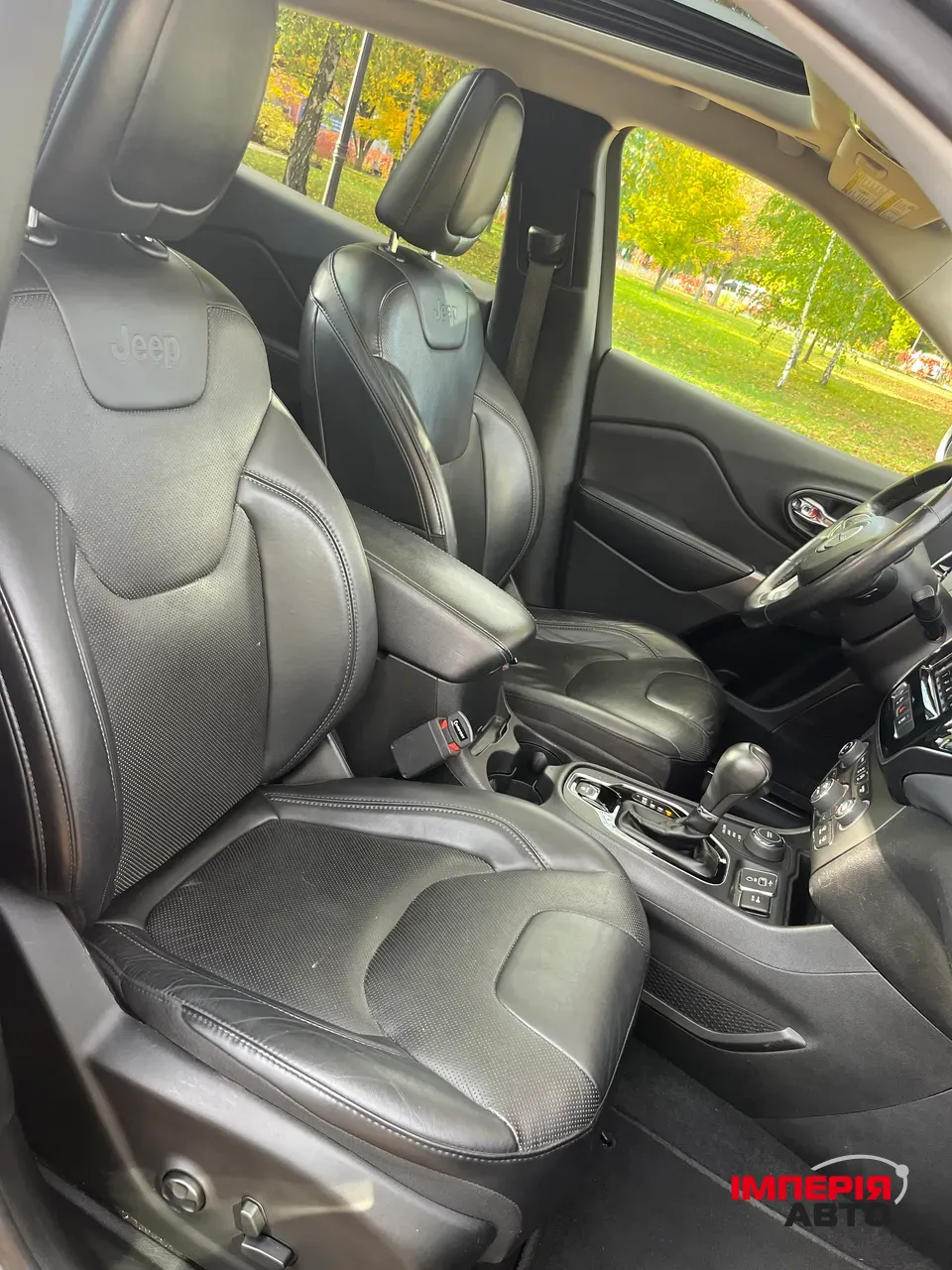 Jeep Cherokee - фото 15