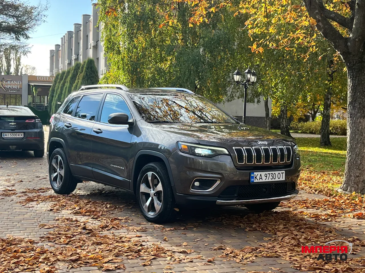 Jeep Cherokee - фото 6