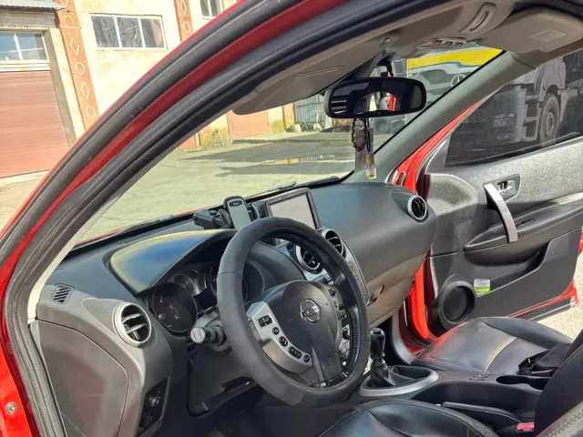 Nissan Qashqai - фото 4