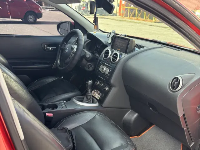 Nissan Qashqai - фото 5