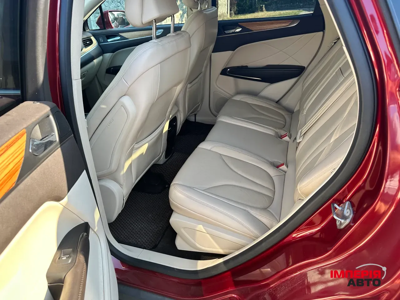 Lincoln MKC - фото 9