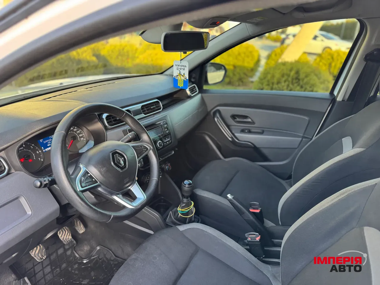 Renault Duster - фото 8