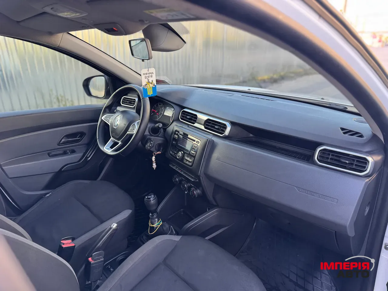 Renault Duster - фото 11