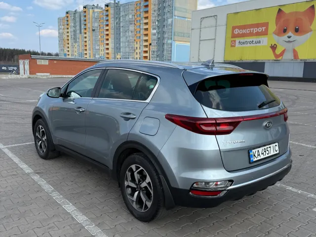 Kia Sportage - фото 1