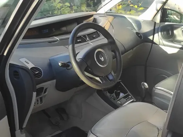 Renault Espace - фото 3