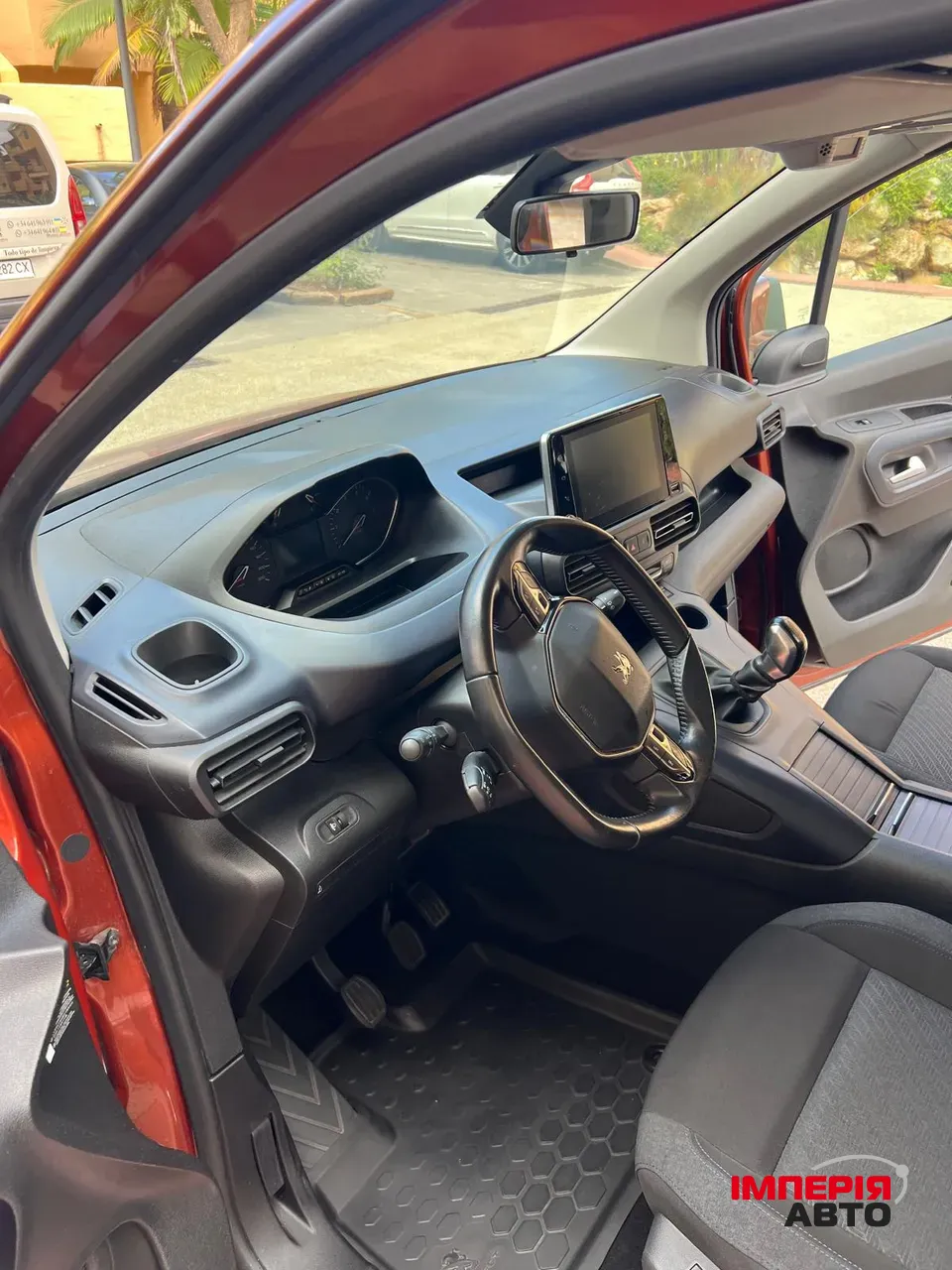 Peugeot Rifter - фото 4