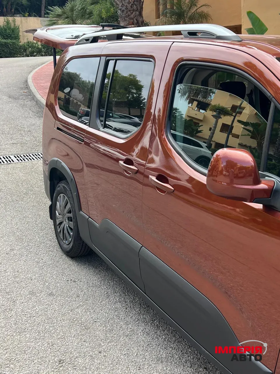 Peugeot Rifter - фото 2