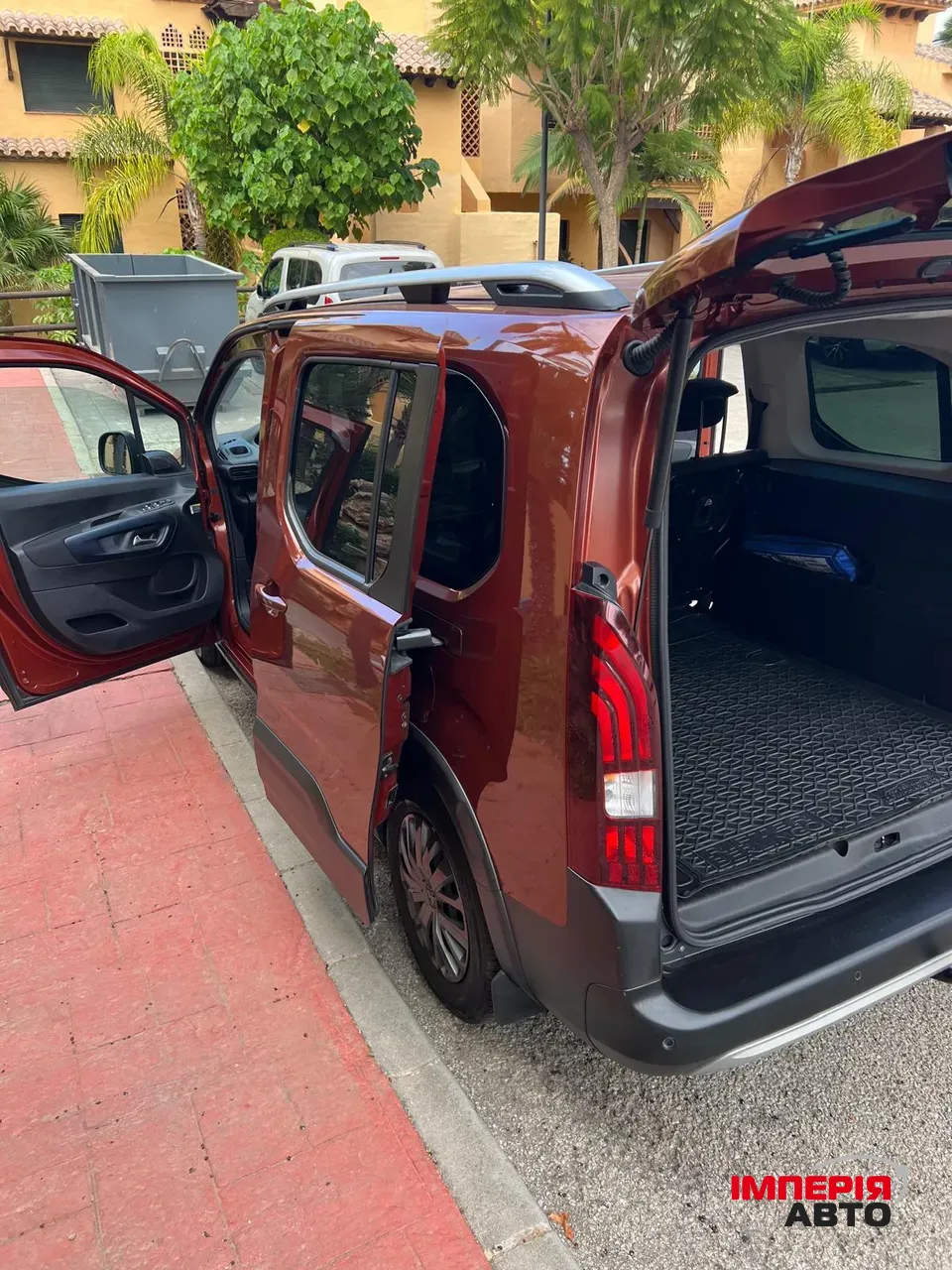 Peugeot Rifter - фото 13