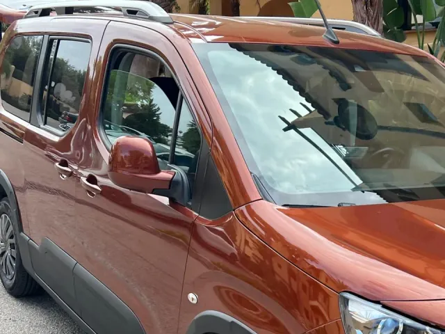 Peugeot Rifter - фото 5