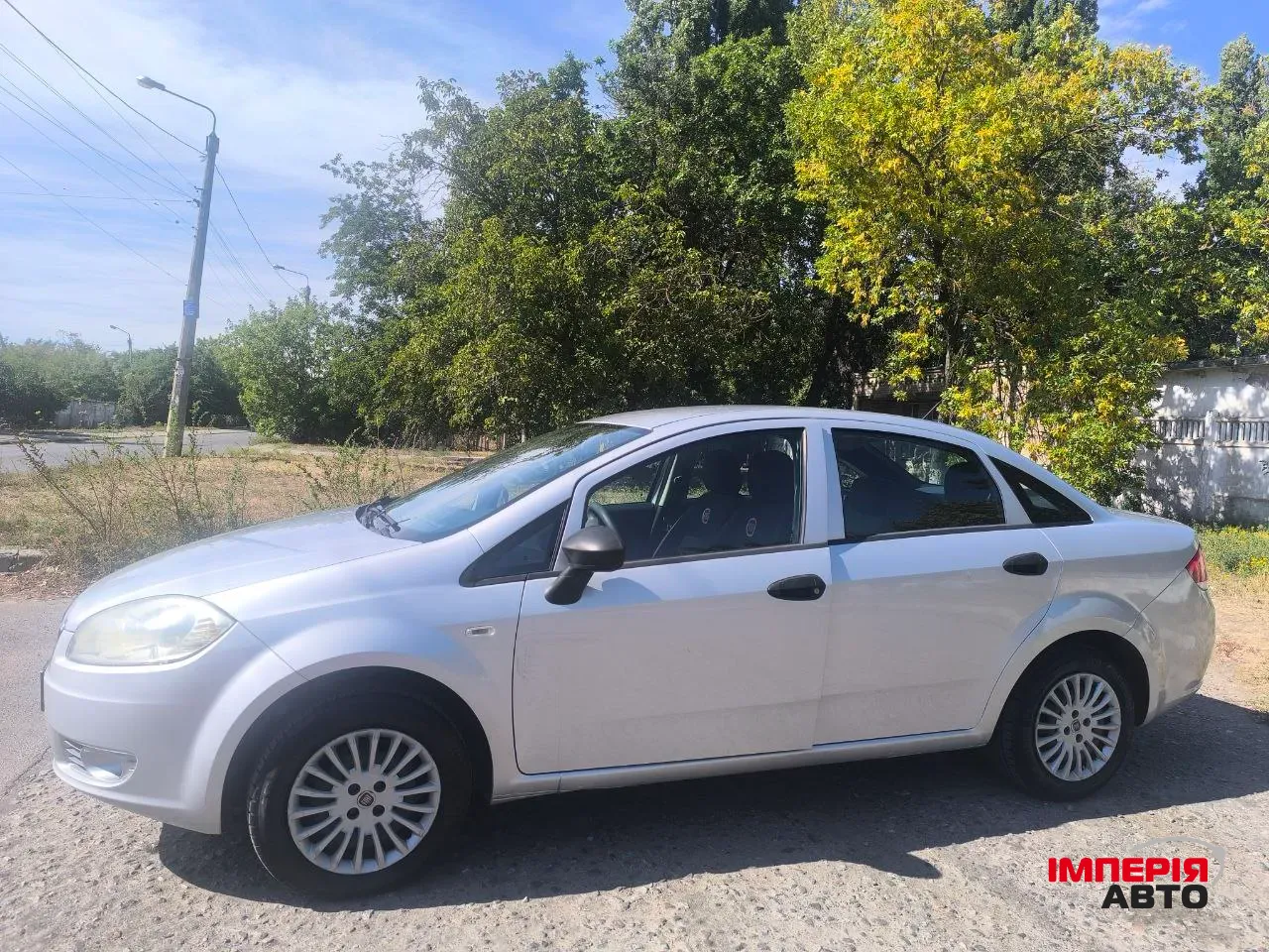Fiat Linea - фото 12