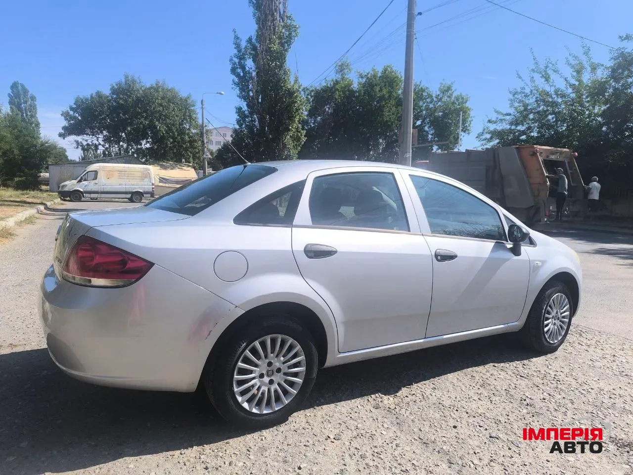 Fiat Linea - фото 10