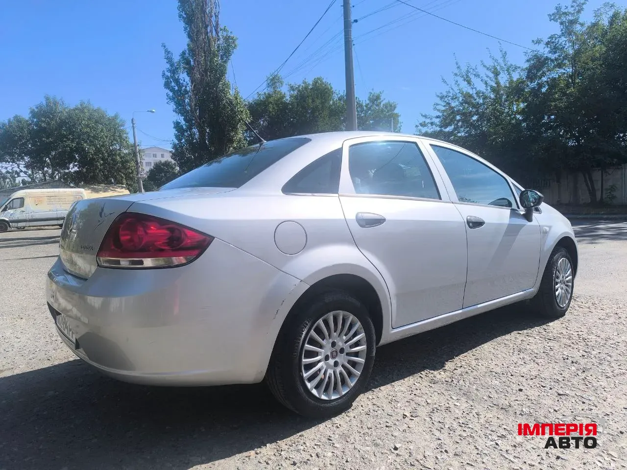 Fiat Linea - фото 17