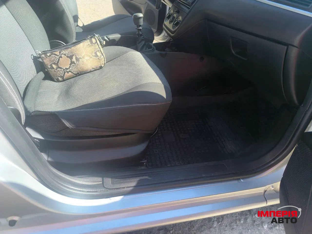 Fiat Linea - фото 13