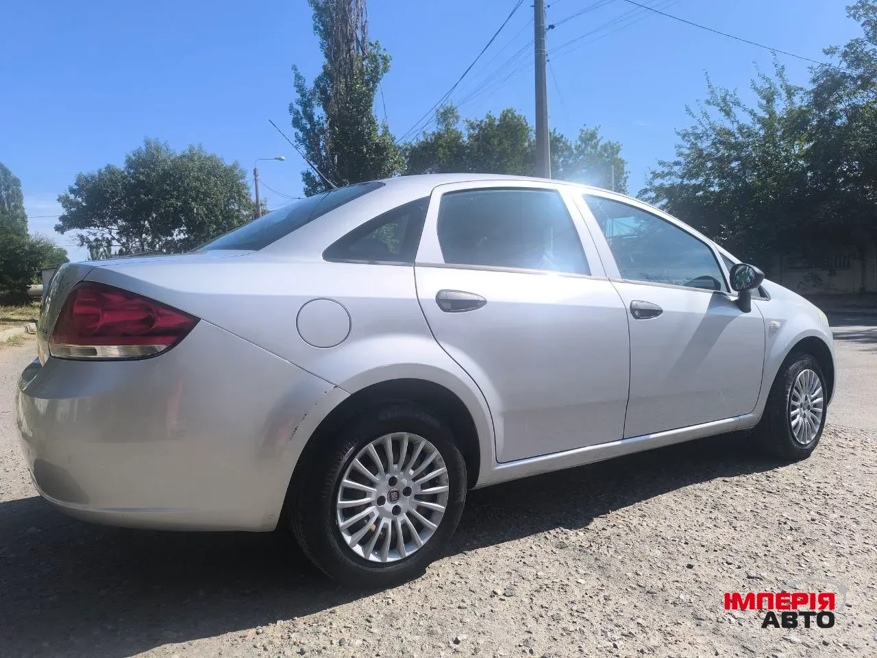 Fiat Linea - фото 11