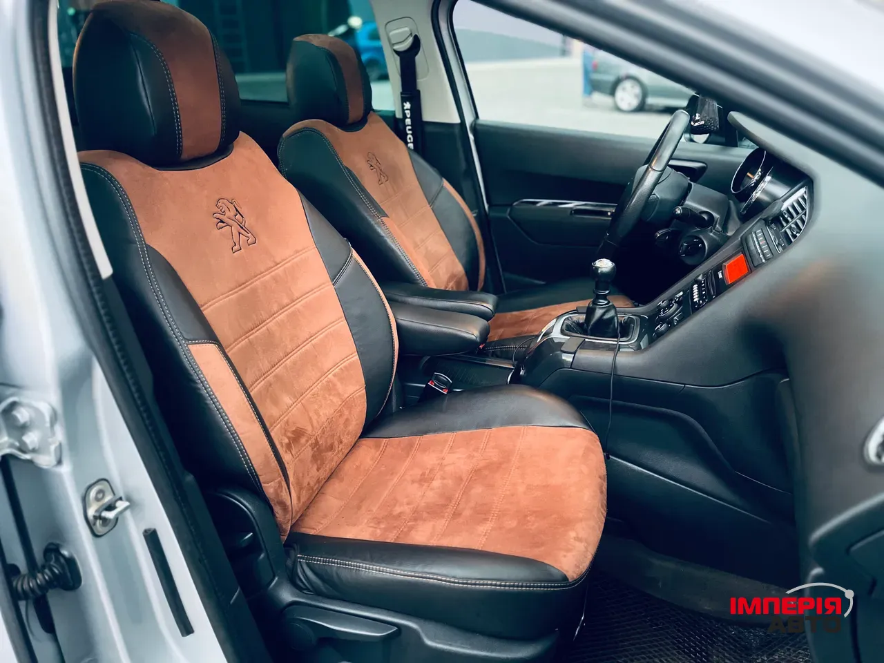 Peugeot 5008 - фото 6