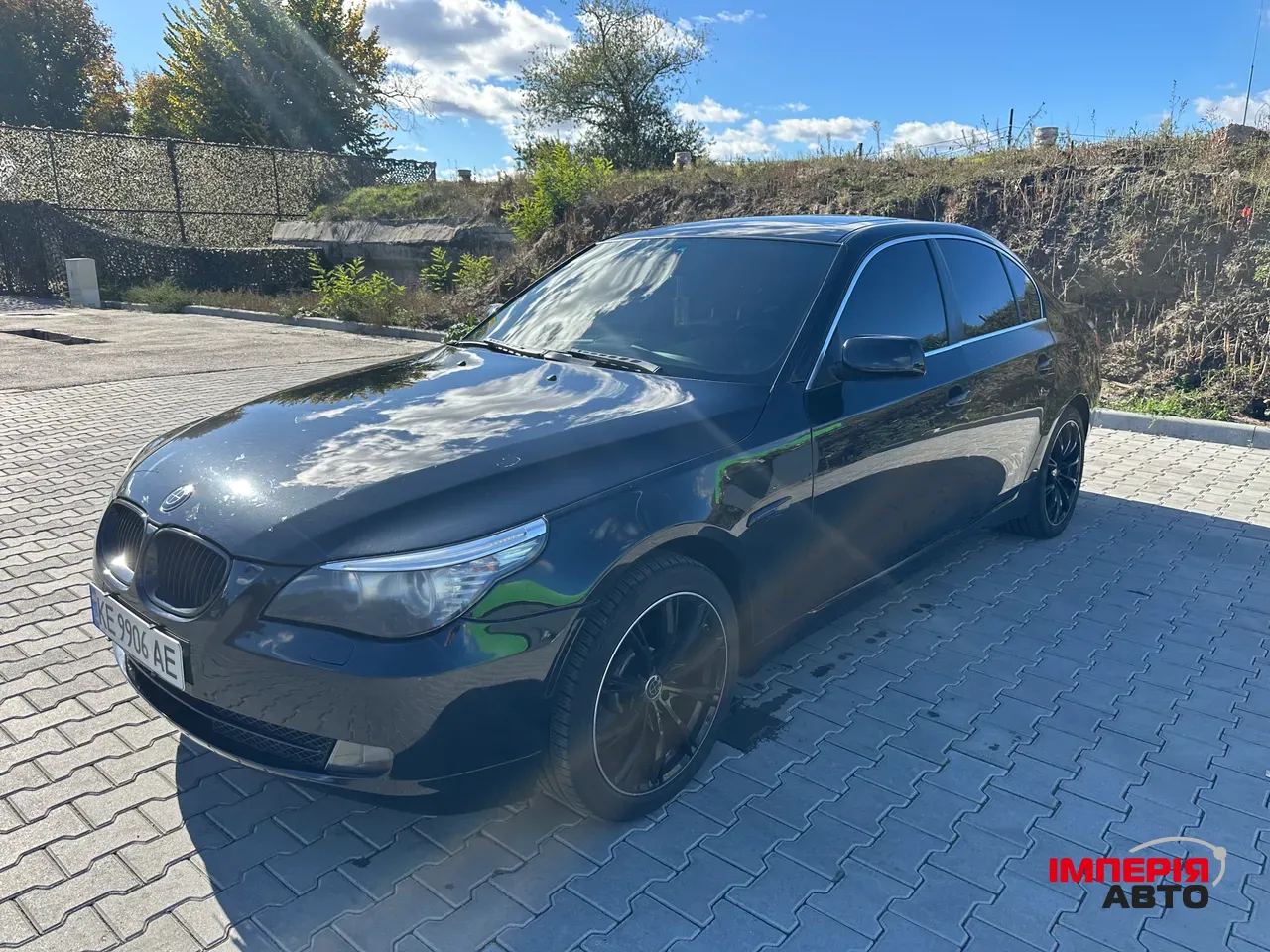 BMW 5 серії - фото 1