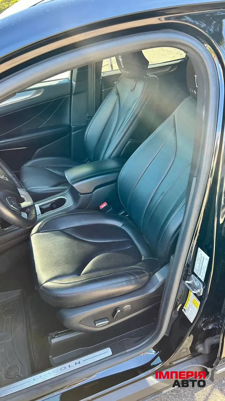 Lincoln MKC - фото 19