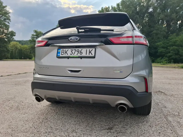 Ford Edge - фото 2