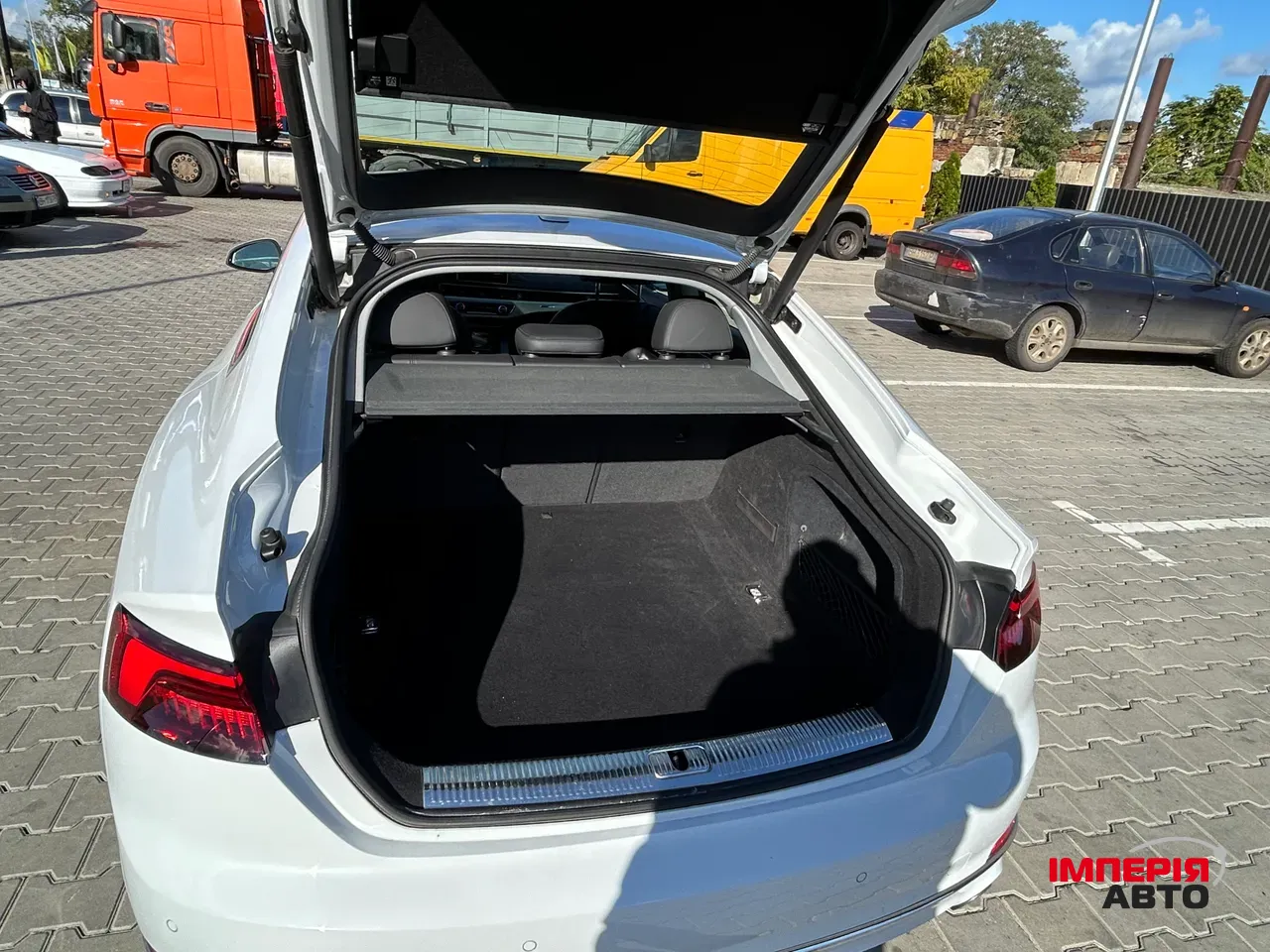 Audi A5 - фото 12