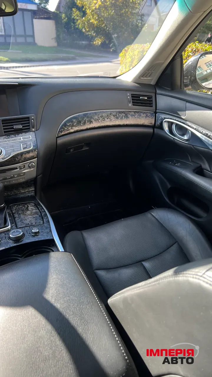 Infiniti Q70 - фото 19