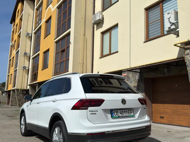 Volkswagen Tiguan - фото 3