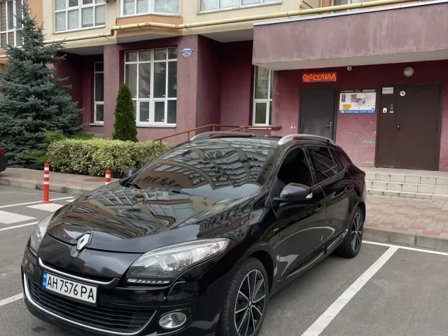 Renault Megane - фото 2