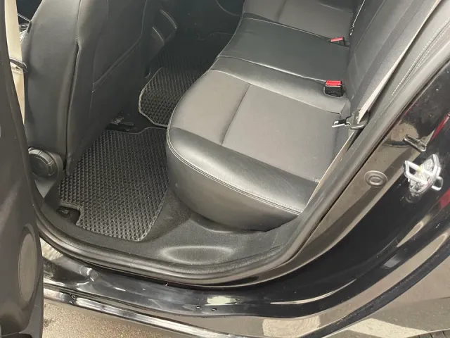 Renault Megane - фото 5