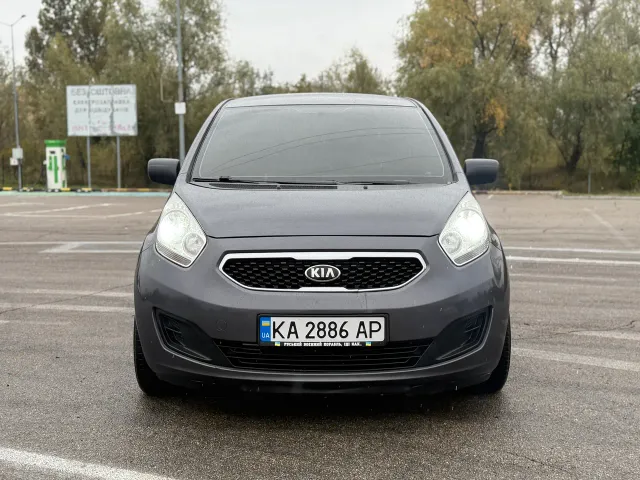 Kia Venga - фото 5
