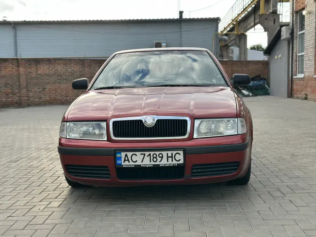 Skoda Octavia - фото 1