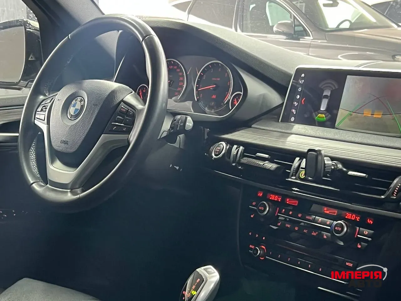 BMW X5 - фото 18