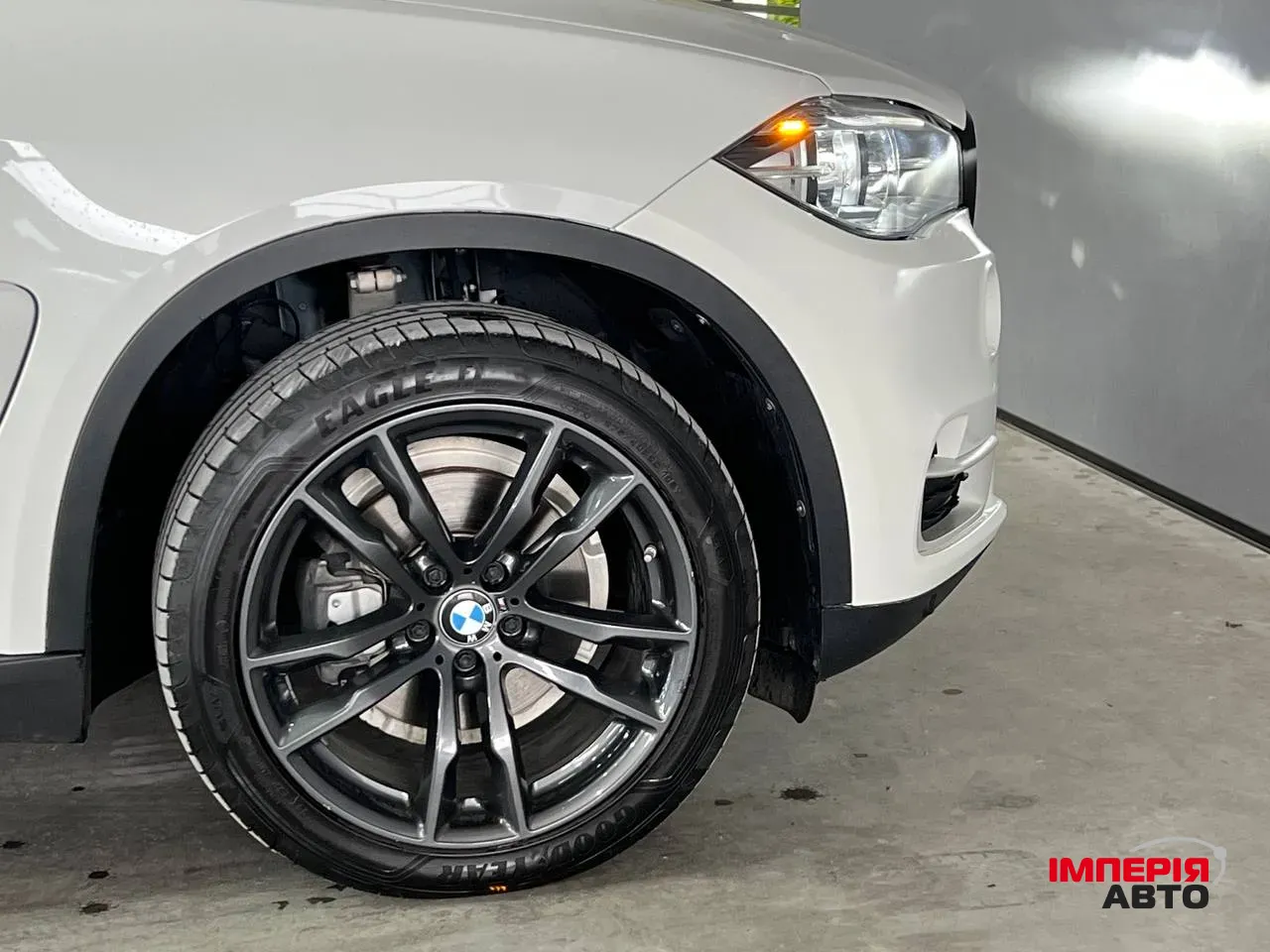BMW X5 - фото 13