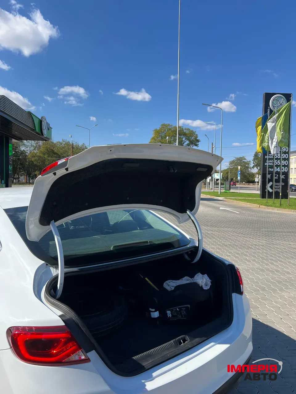 Chrysler 200 - фото 8