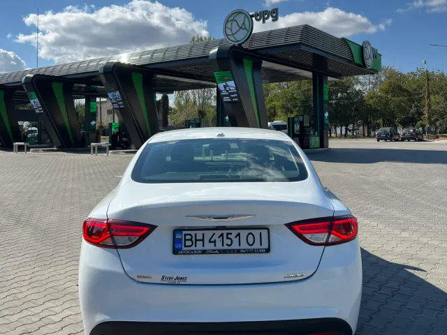 Chrysler 200 - фото 4
