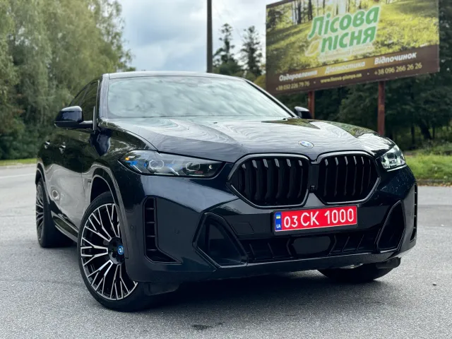 BMW X6 - фото 1