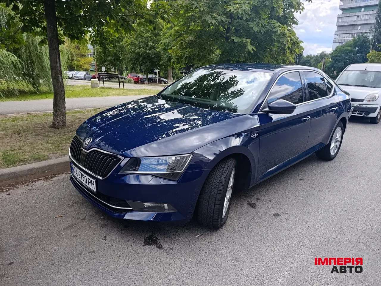 Skoda Superb - фото 16
