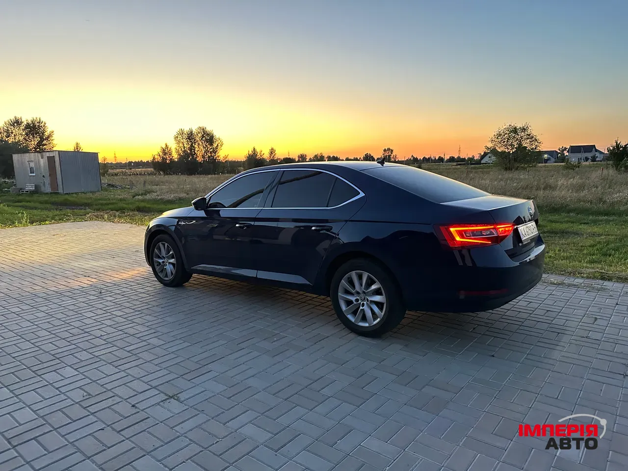 Skoda Superb - фото 1