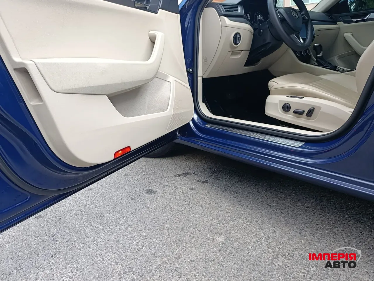 Skoda Superb - фото 8